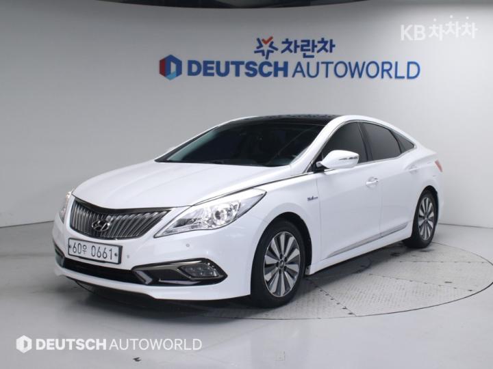 Hyundai Grandeur Hybrid Premium 3