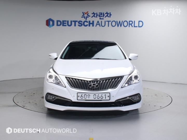 Hyundai Grandeur Hybrid Premium