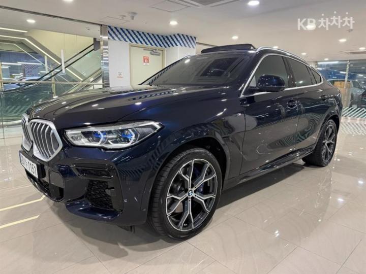 BMW X6 G06 xDrive 30d M Sport 4