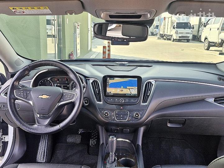 Chevrolet Malibu 2.0 Turbo LTZ Premium 8