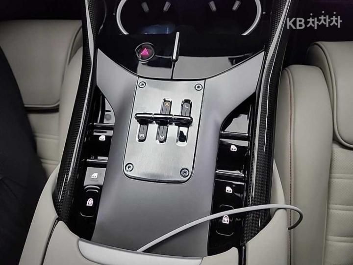 Ferrari Purosangue 6.5 V12 Basic - фото 8