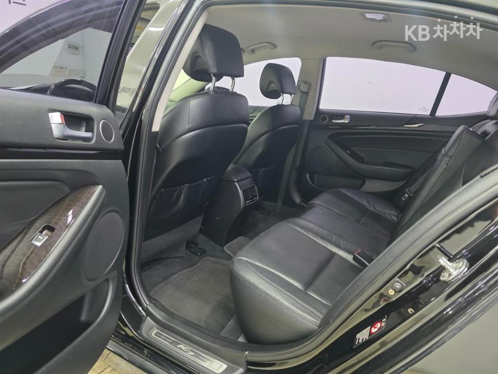 2013 - kia k7