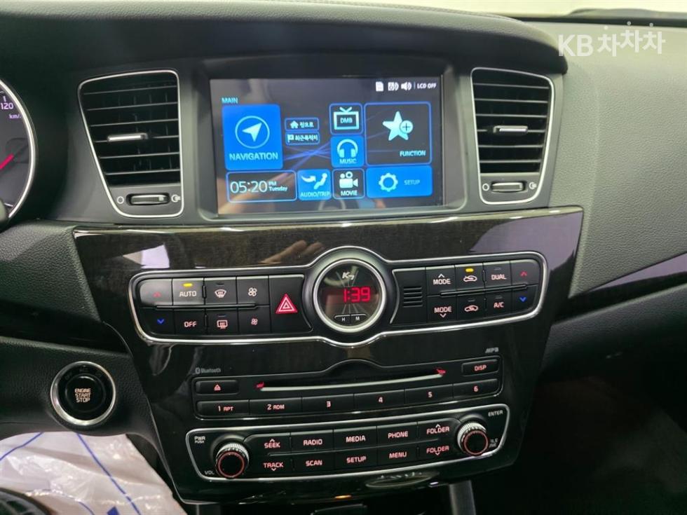 2013 - kia k7
