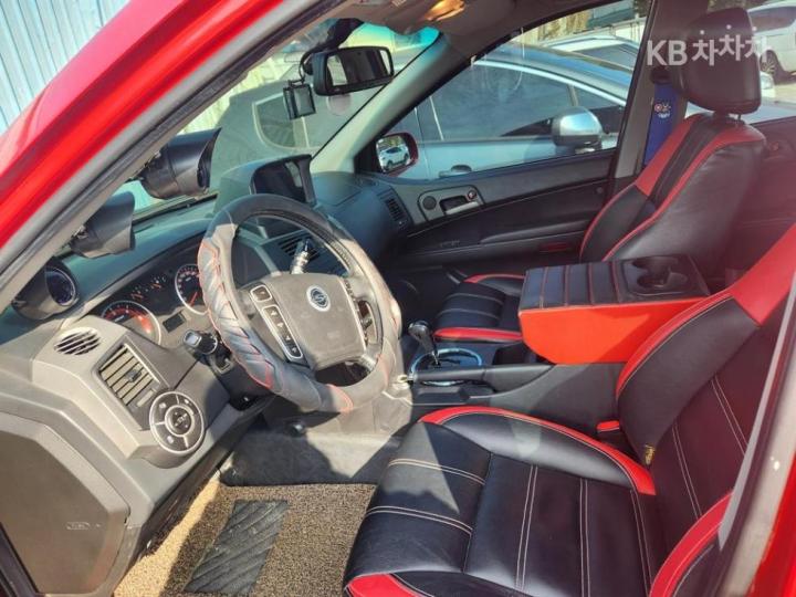 KG Mobility (Ssangyong) Korando Sport CX7 4WD Fashion 10