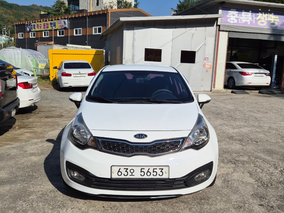 2012 kia pride
