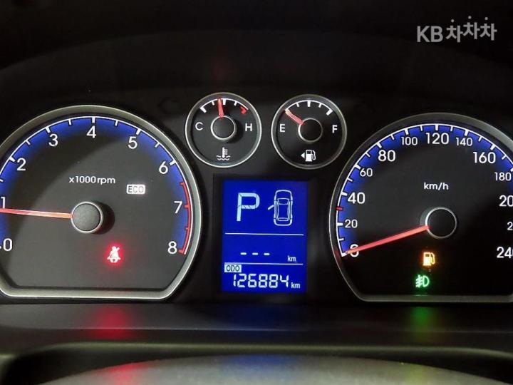 Hyundai i30 1.6 VVT Luxury 10