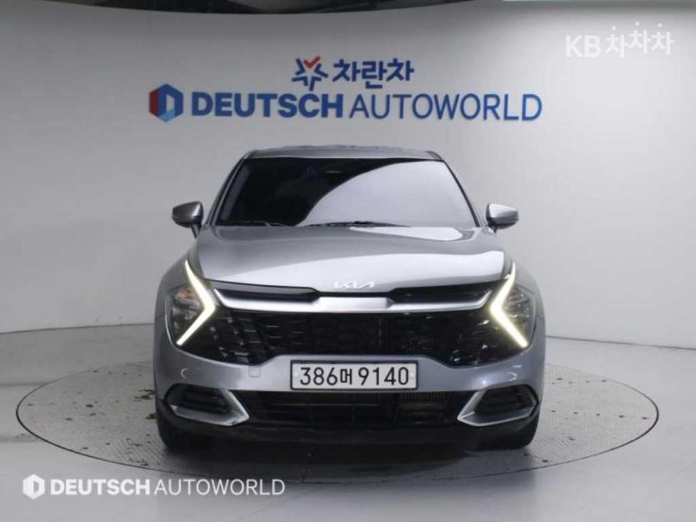 2022 - kia sportage