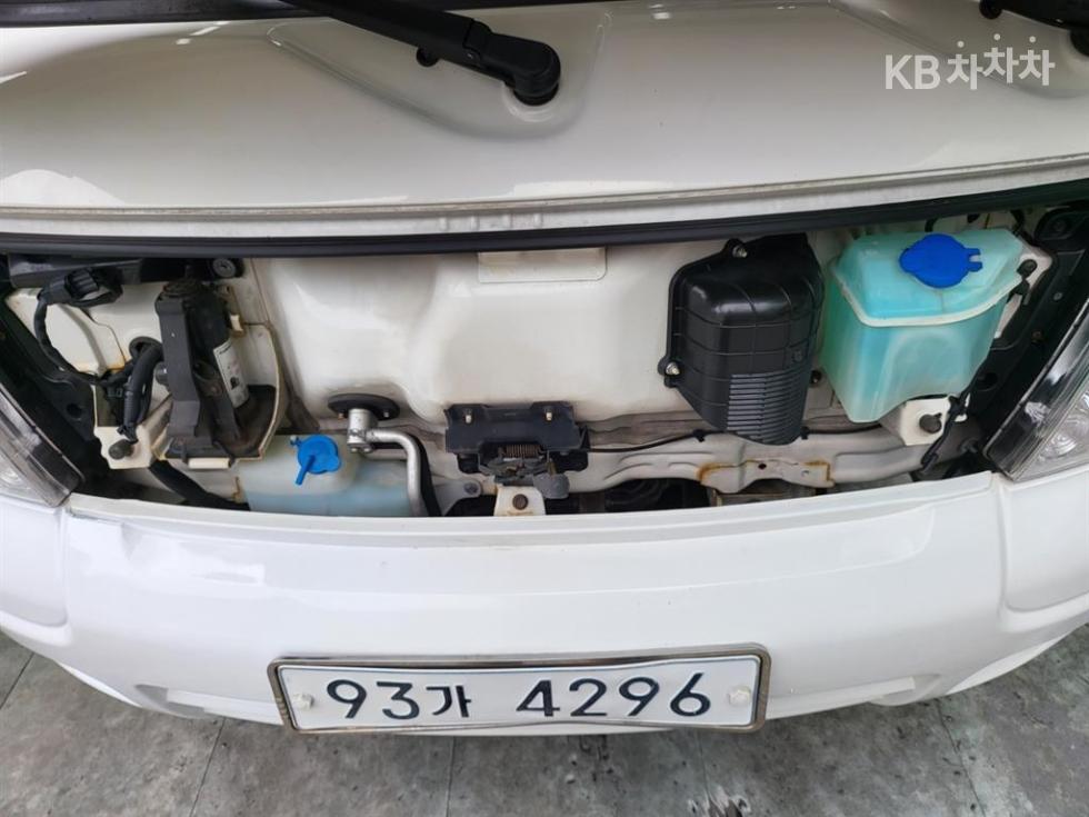 2011 - kia bongo iii