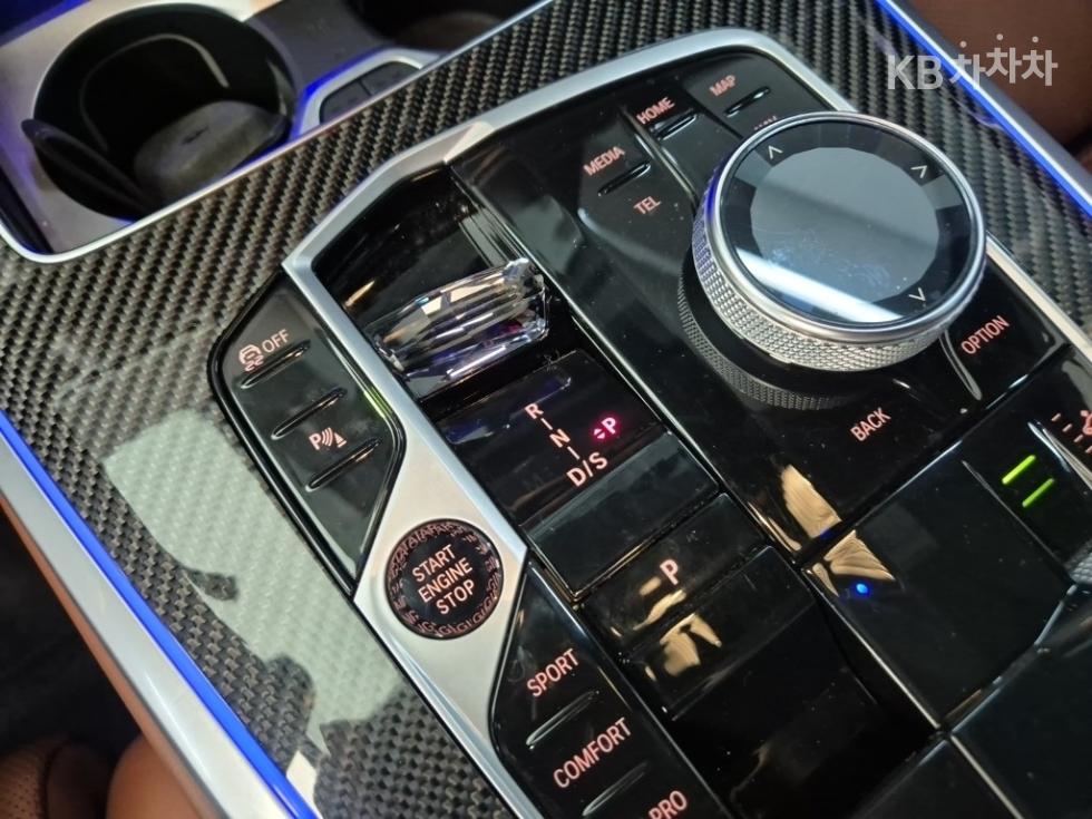 BMW X5 — miniaturë 8