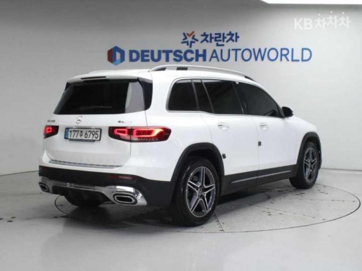 Mercedes-Benz GLB-Class X247 GLB250 4Matic 3