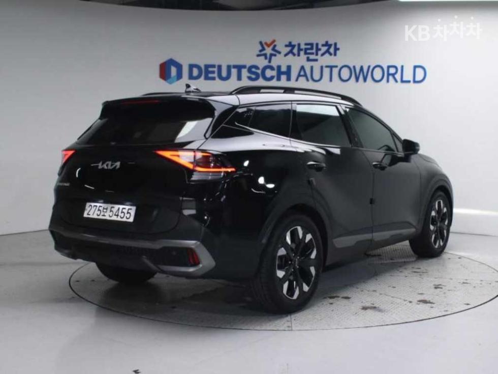 2022 - kia sportage