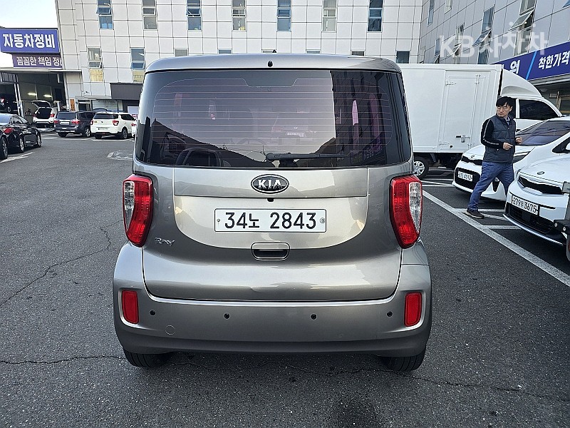 2012 - kia ray