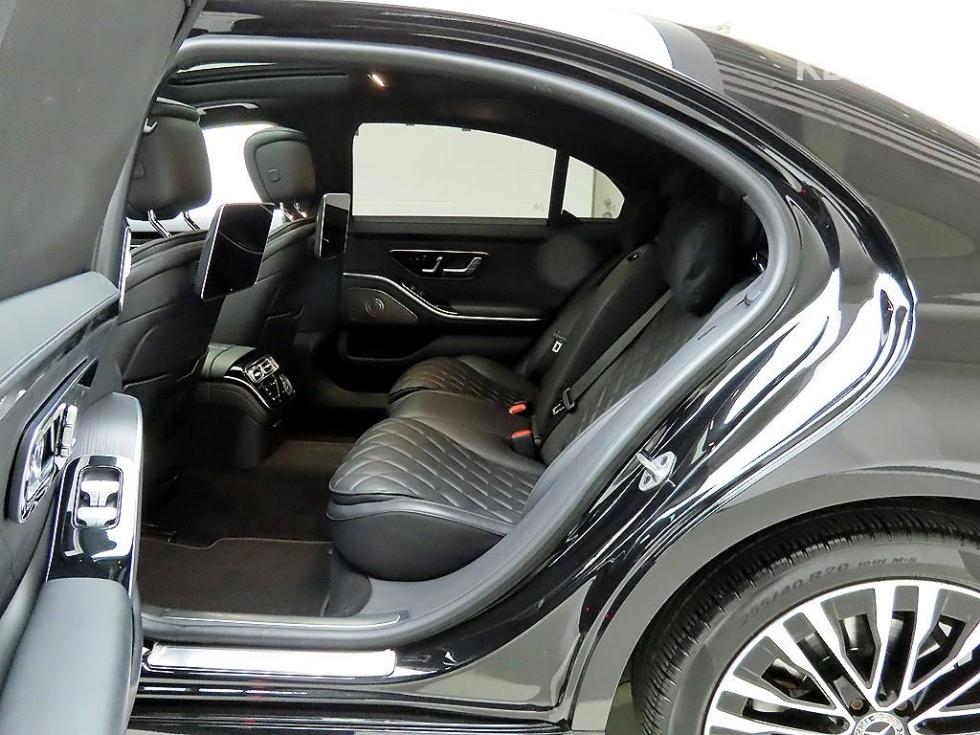 Mercedes-Benz S-klasse — miniaturë 13