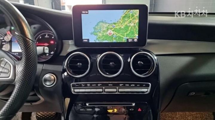 Mercedes-Benz GLC-Class X253 220d 4Matic COUPE Premium 10