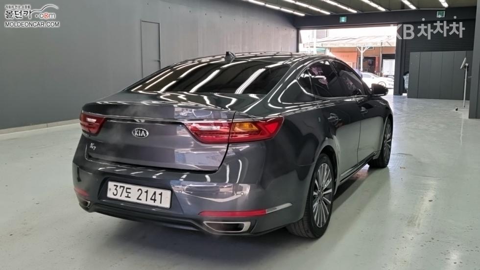 2017 - kia k7