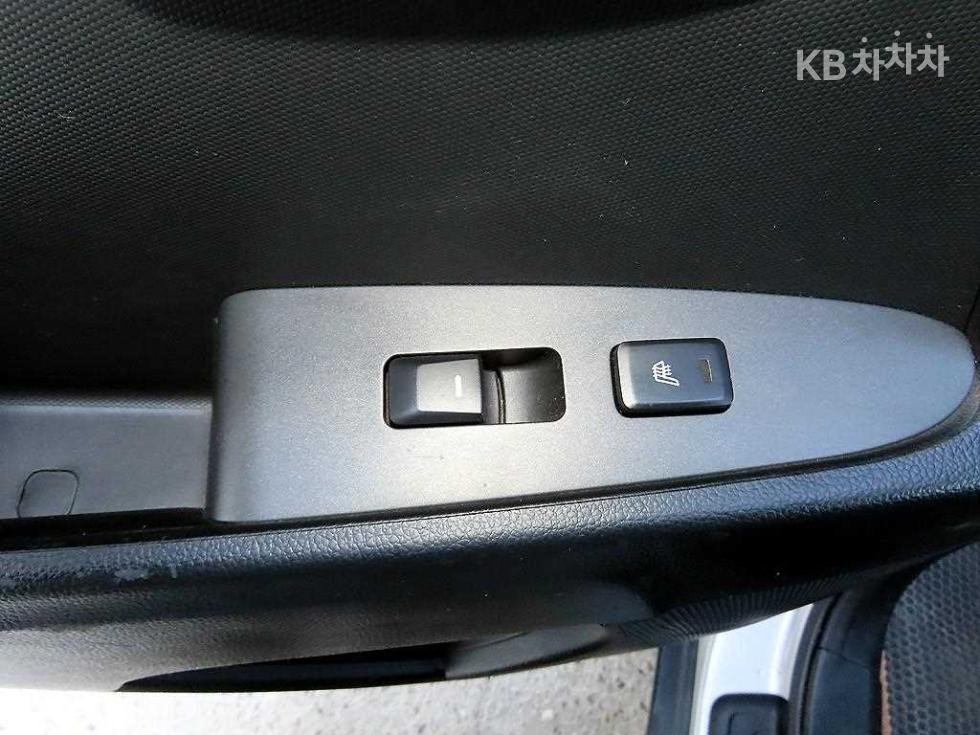 2012 - kia sportage