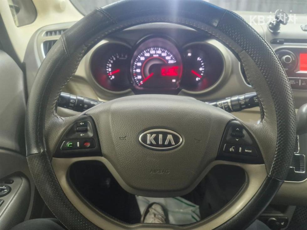 2013 - kia ray