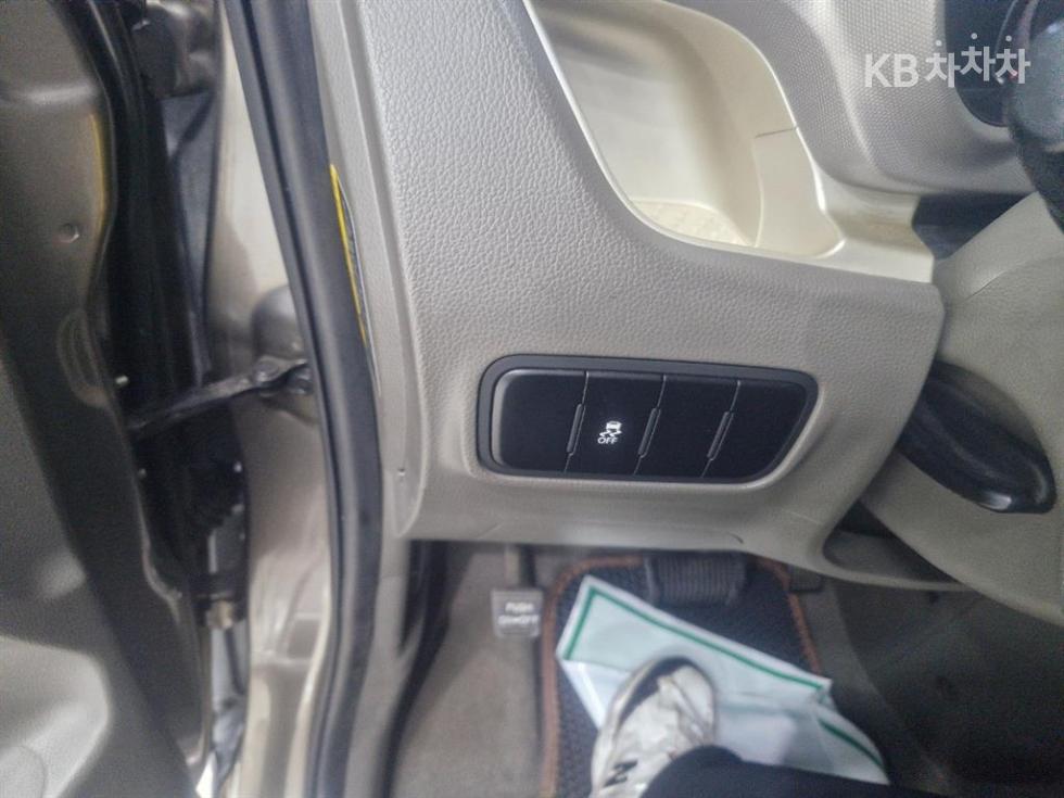 2013 - kia ray