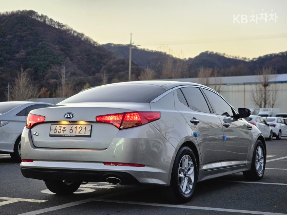 2011 - kia k5
