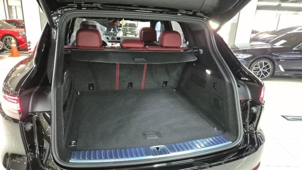 Porsche Cayenne — miniaturë 6