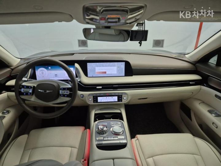 Genesis G90 RS4 3.5T AWD Base Type 8