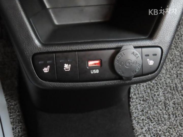 Kia Ray EV Air - фото 8