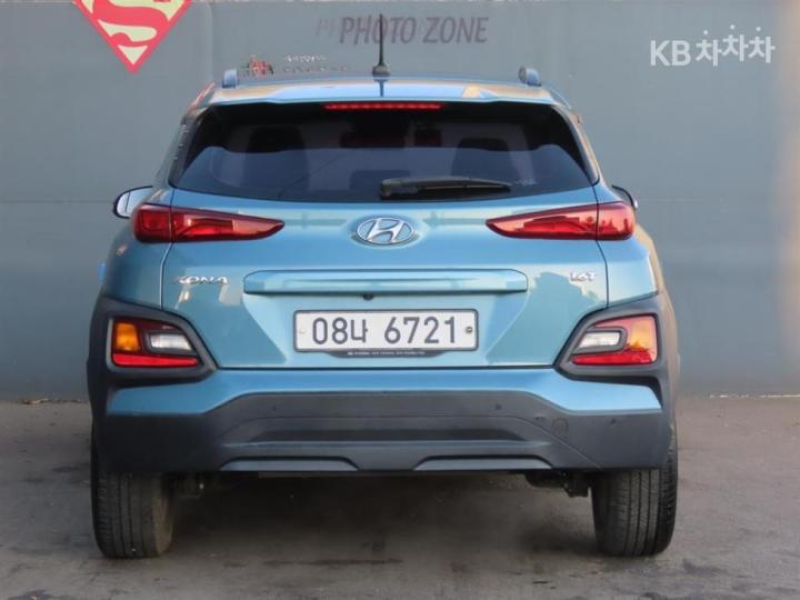 Hyundai Kona 1.6 Turbo Modern Tech 5