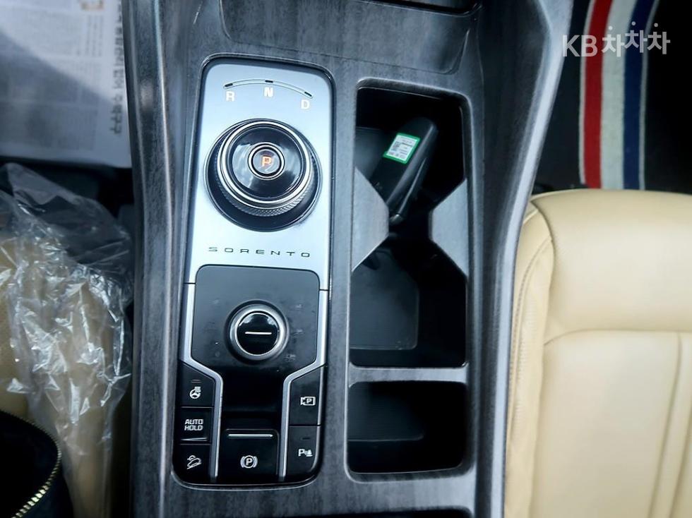 2022 - kia sorento