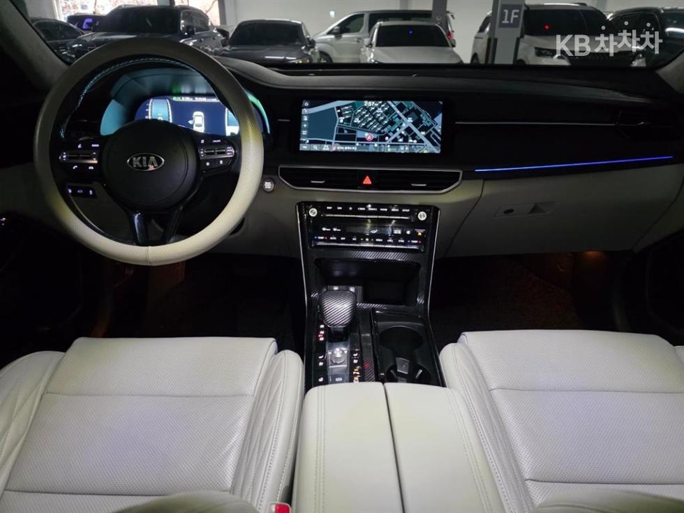 2020 - kia k7