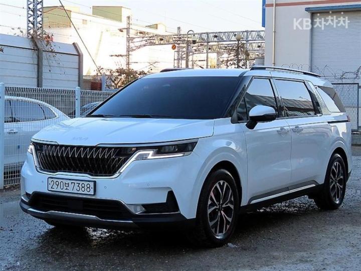 Kia Carnival D2.2 Noblesse 3