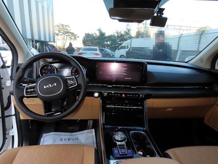 Kia Carnival D2.2 Noblesse 9