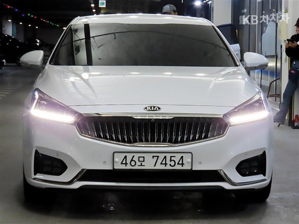 2018 - kia k7