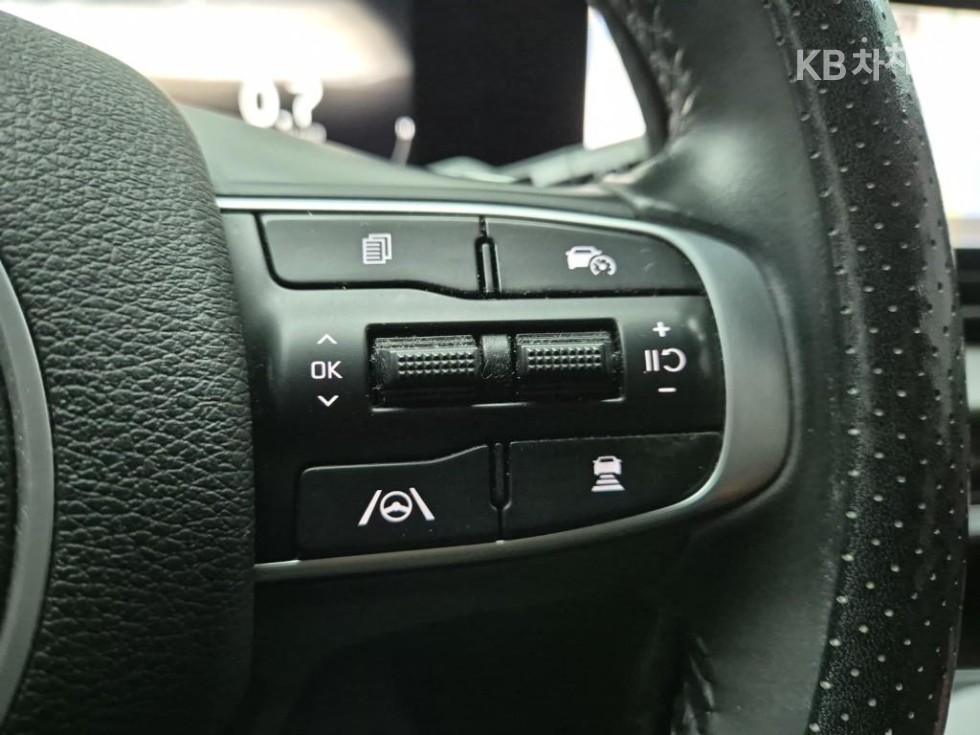 2022 - kia sportage