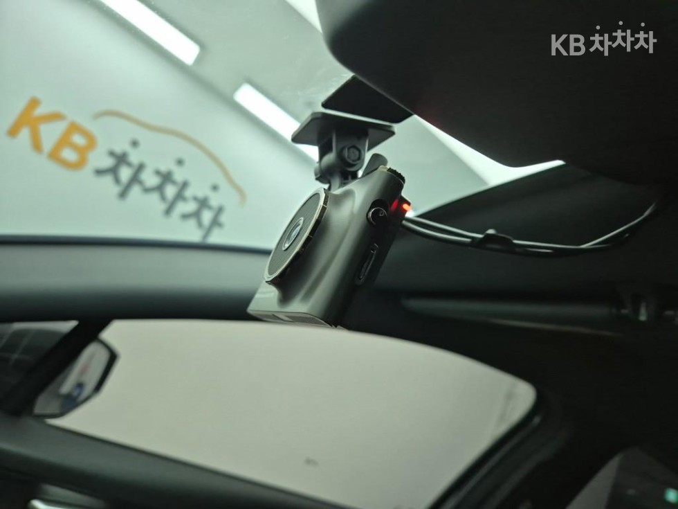 2022 - kia sportage