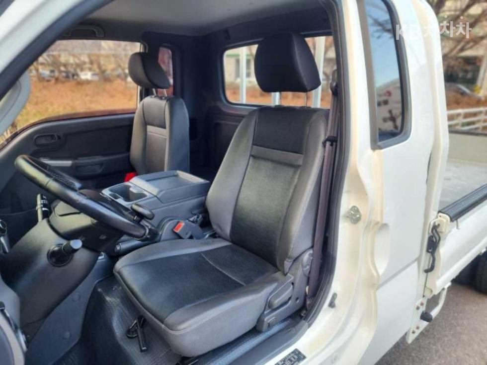 2020 - kia bongo iii