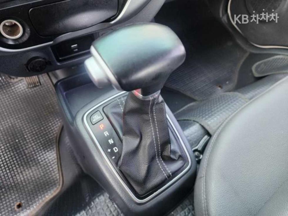 2020 - kia bongo iii