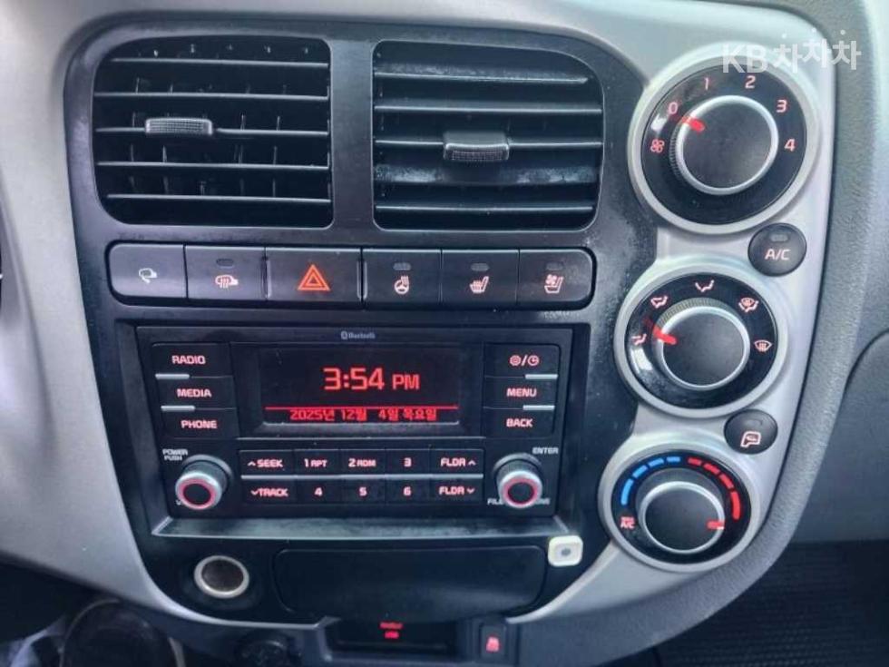 2020 - kia bongo iii