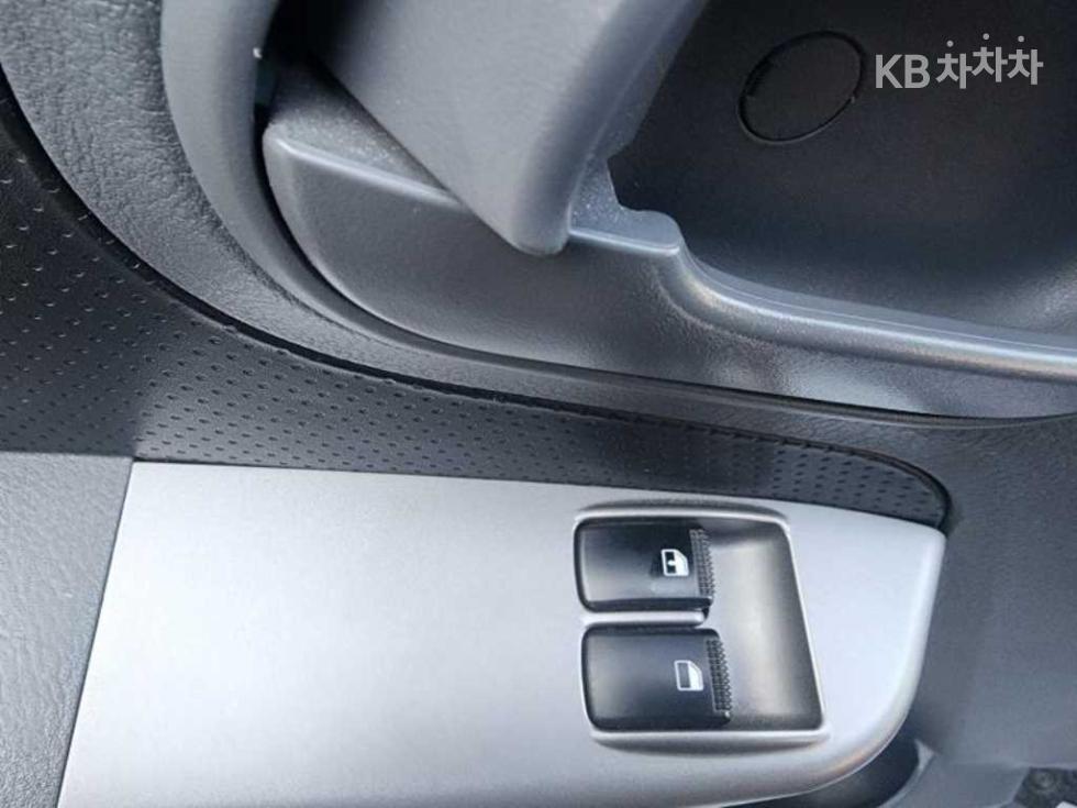 2020 - kia bongo iii