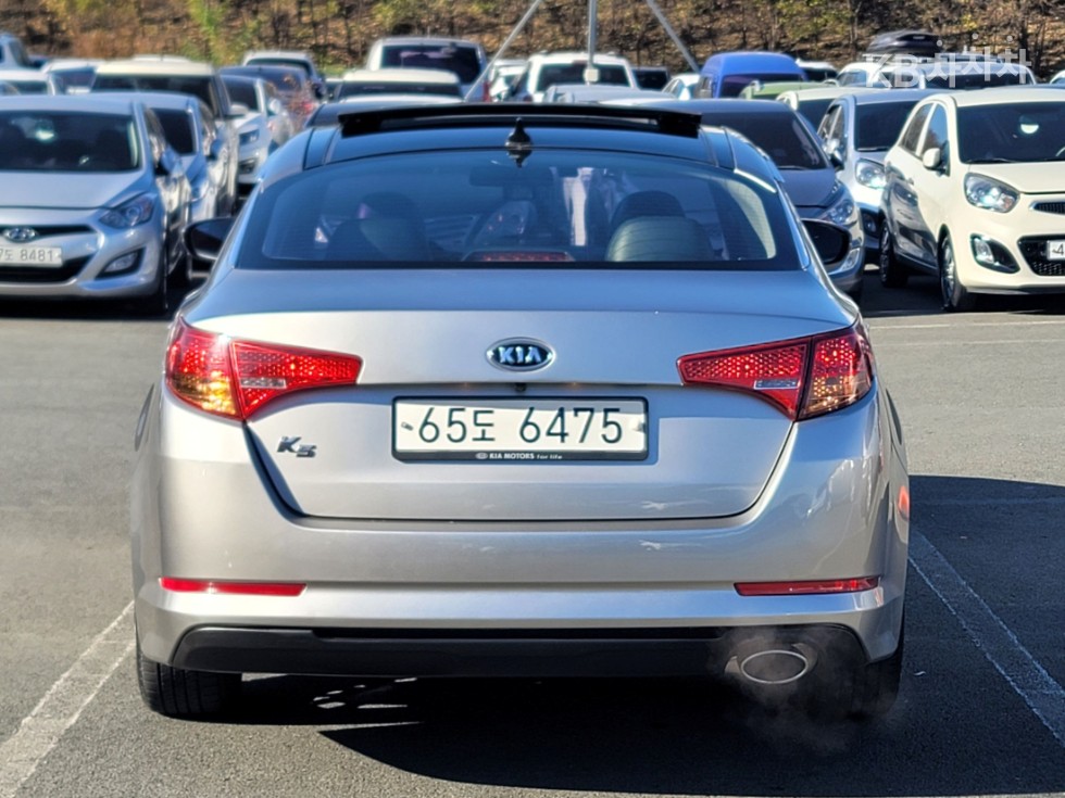 2011 - kia k5