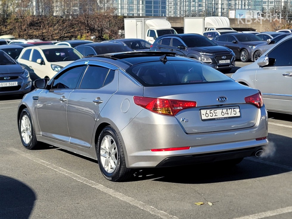 2011 - kia k5