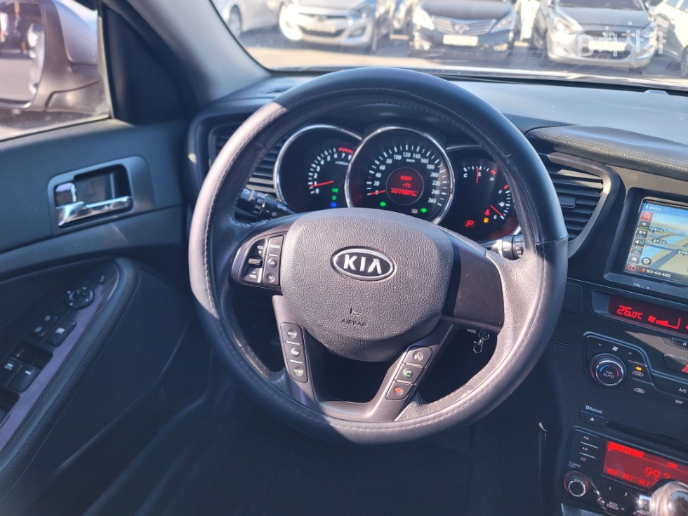 2011 - kia k5