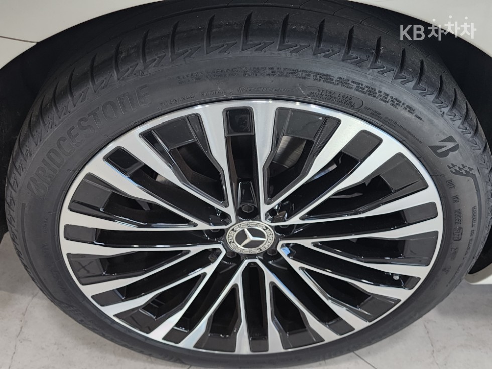 Mercedes-Benz S-klasse — miniaturë 31