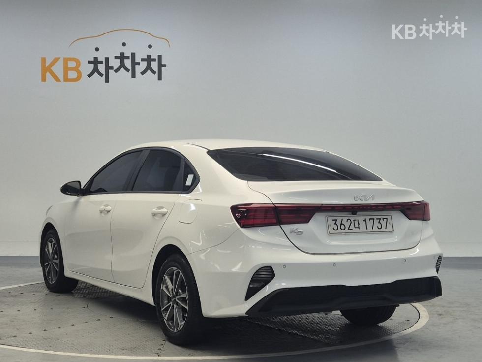 2022 - kia k3