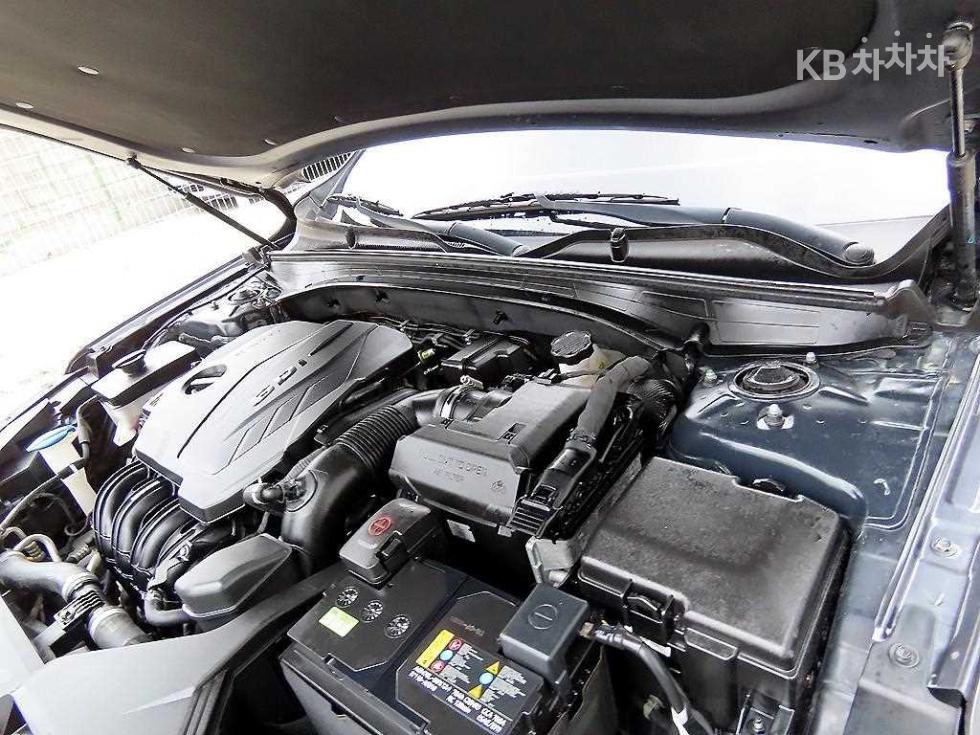 2020 - kia k7