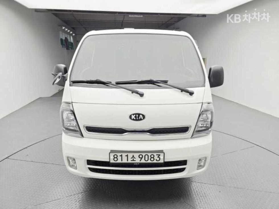 2021 - kia bongo iii