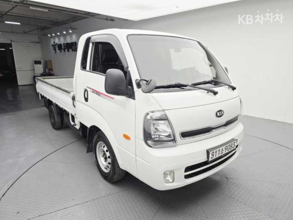 2021 - kia bongo iii