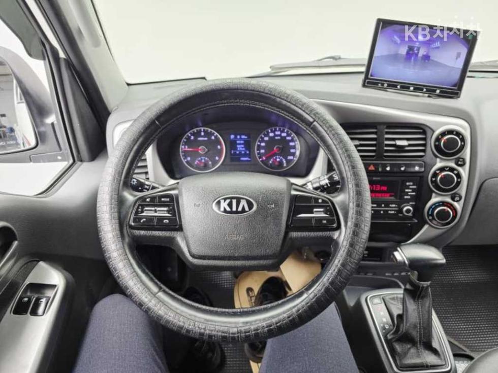 2021 - kia bongo iii