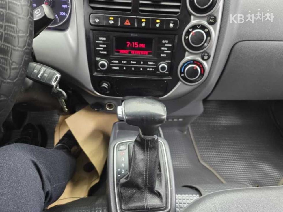 2021 - kia bongo iii