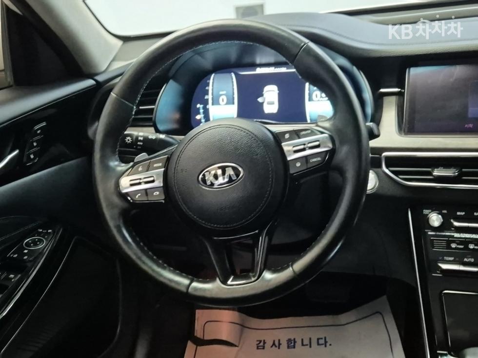 2020 - kia k7
