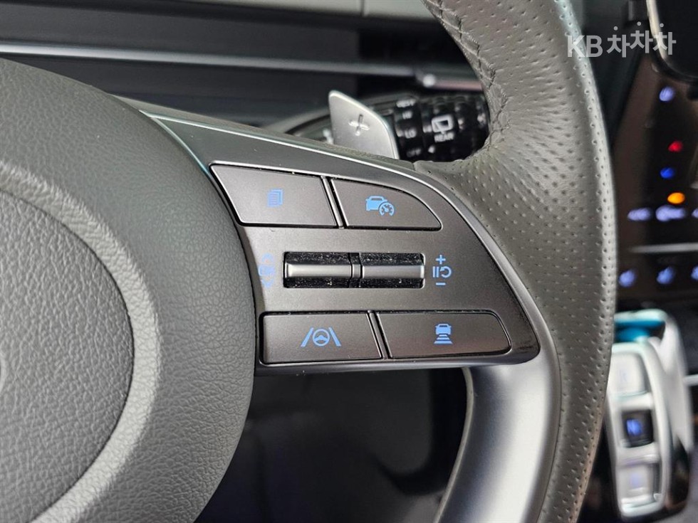 Hyundai Staria — miniaturë 18